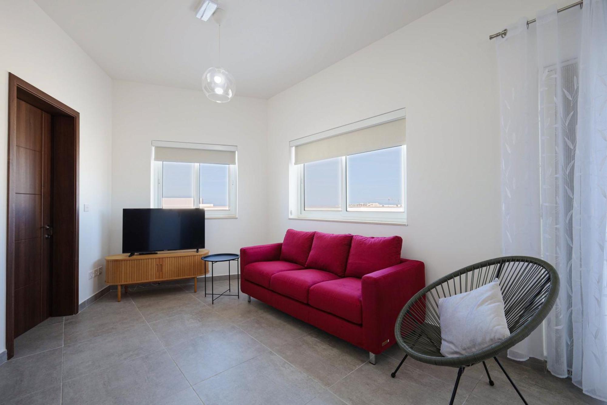 Cosy 1 Bd Penthouse In Bugibba - Corner Terrace With Sea Views Апартаменты *